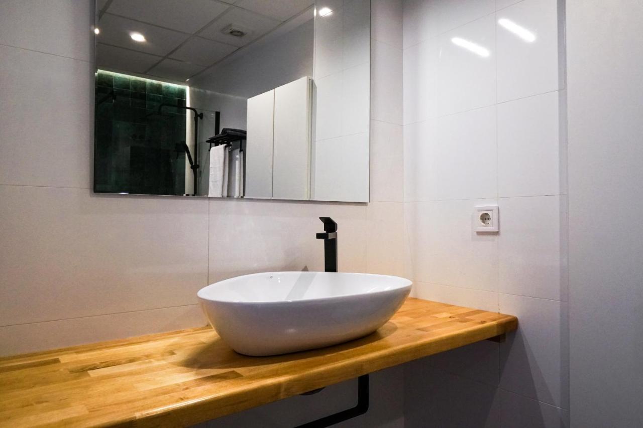 Playa Apartment Valencia Bagian luar foto