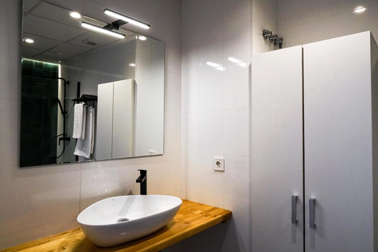 Playa Apartment Valencia Bagian luar foto