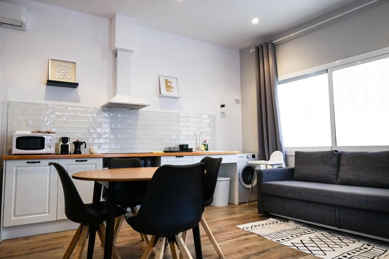 Playa Apartment Valencia Bagian luar foto