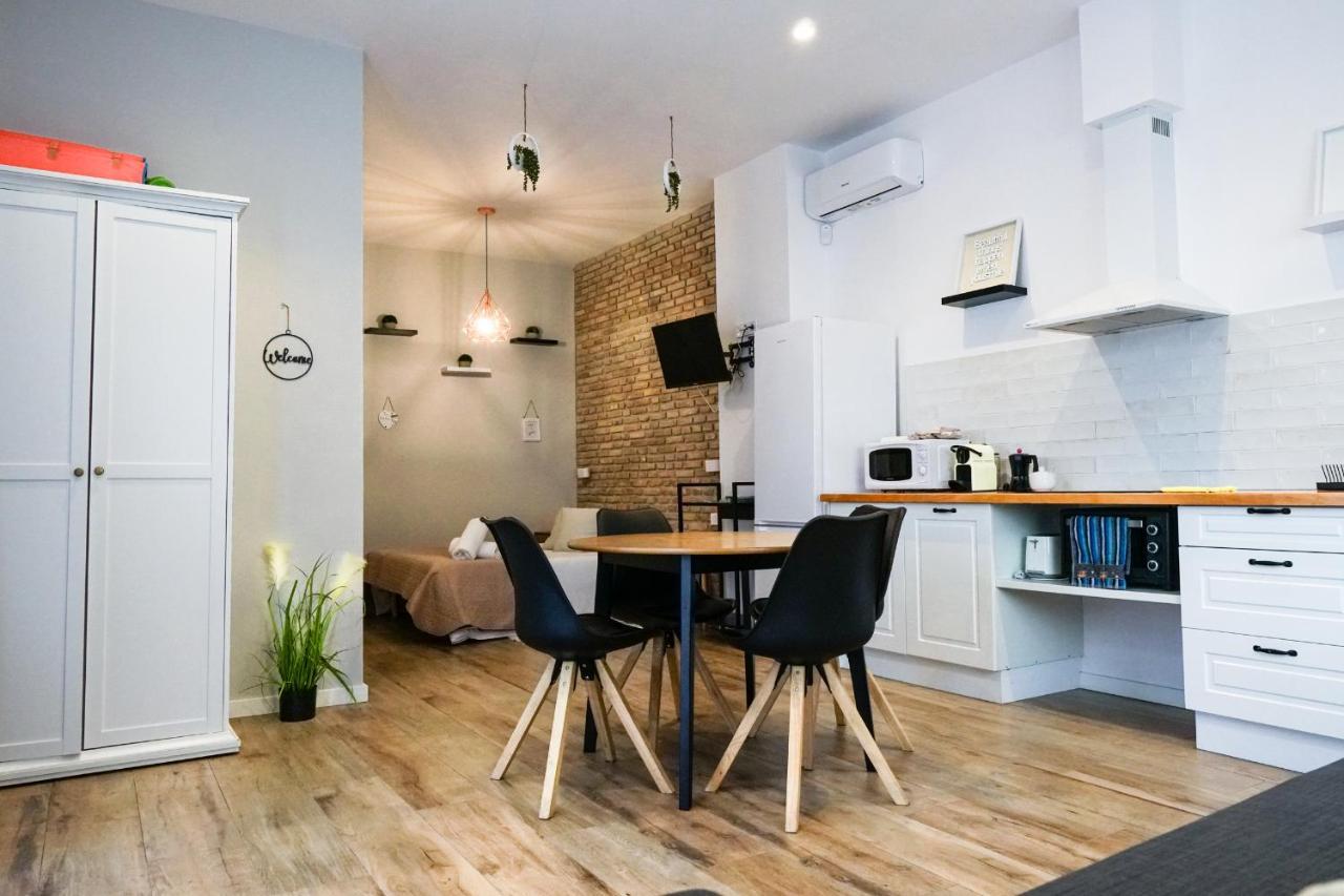 Playa Apartment Valencia Bagian luar foto