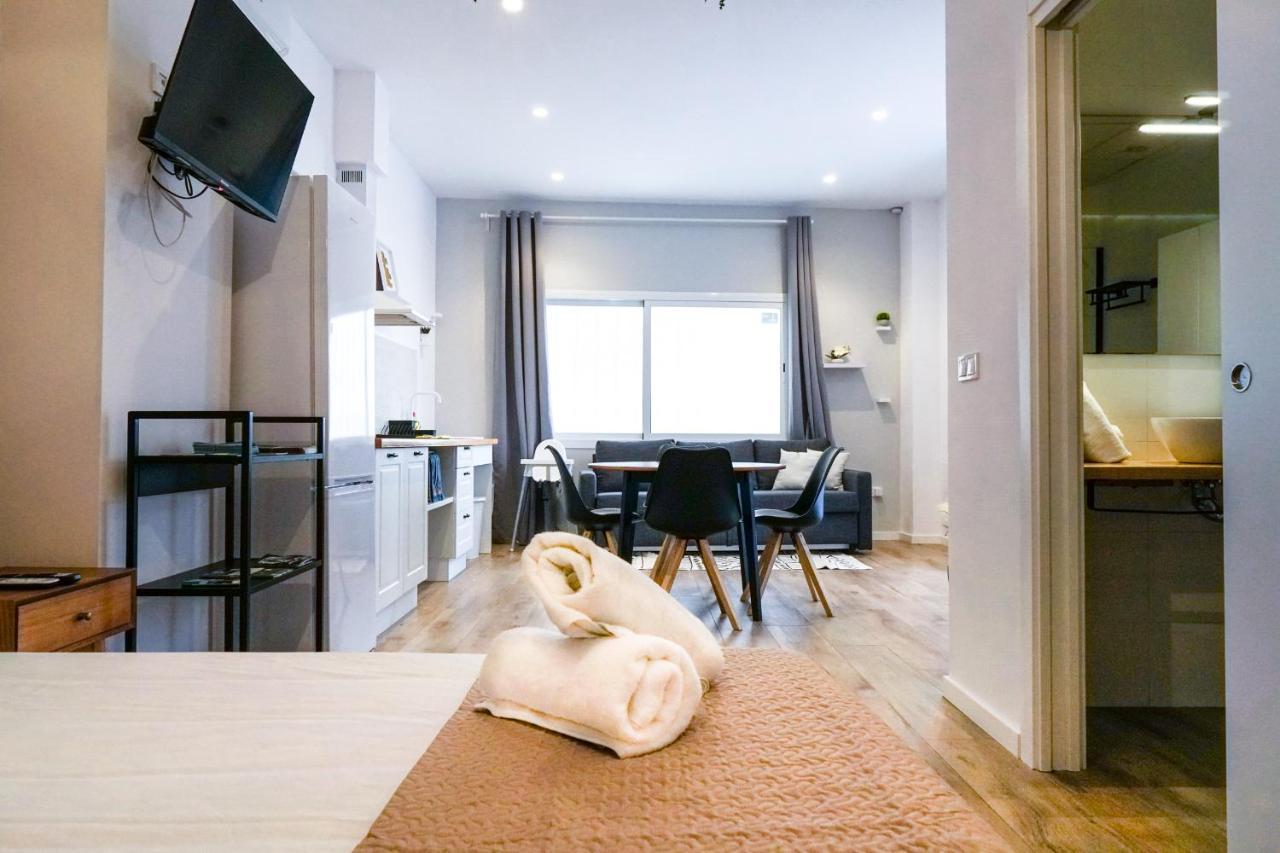 Playa Apartment Valencia Bagian luar foto